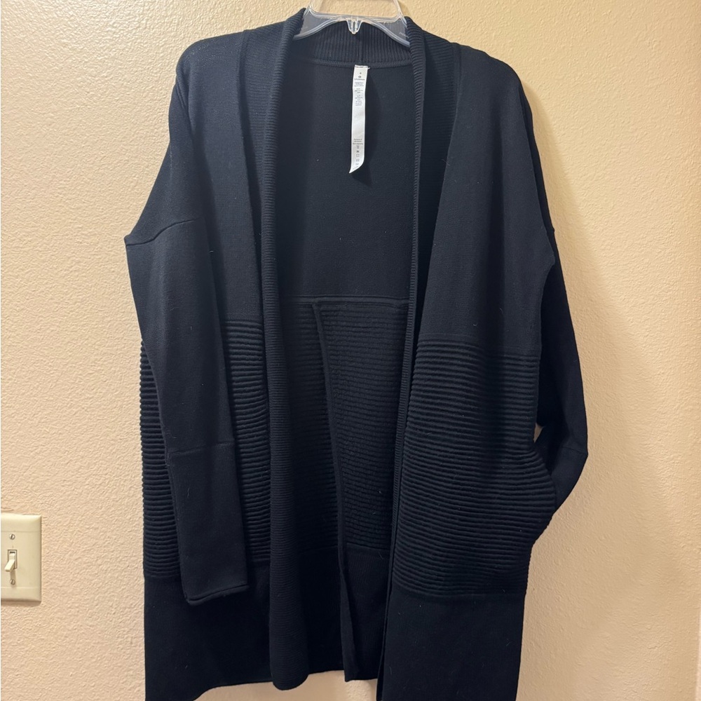 Lululemon Sit In Lotus Wrap II. Black, Women’s 4